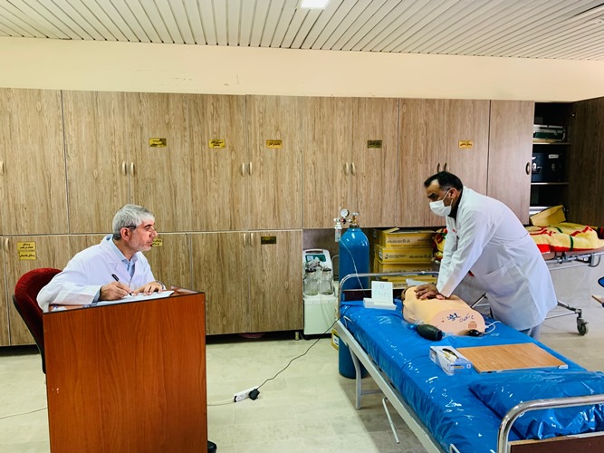 /uploads/16/آزمون_صلاحیت_بالینی_دانشجویان_1398_-_7_136221.jpg