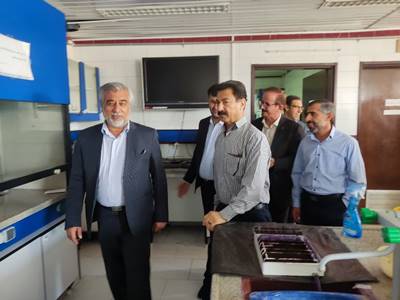 /uploads/16/بازدید_رئیس_دانشگاه_1_134826.jpg