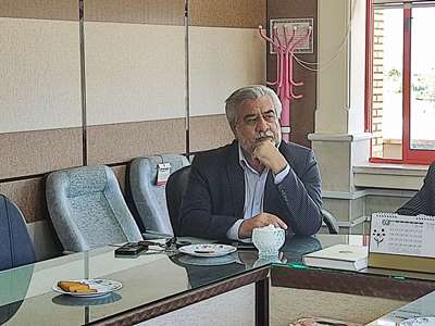 /uploads/16/بازدید_رئیس_دانشگاه_4_134823.jpg
