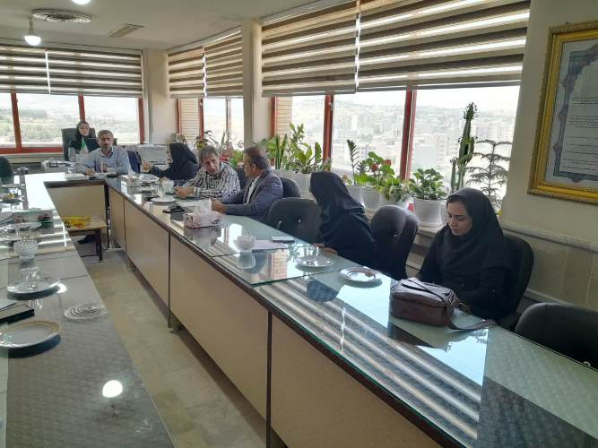 /uploads/16/برنامه_اعتباربخشی_خرداد1402_-_13_136007.jpg